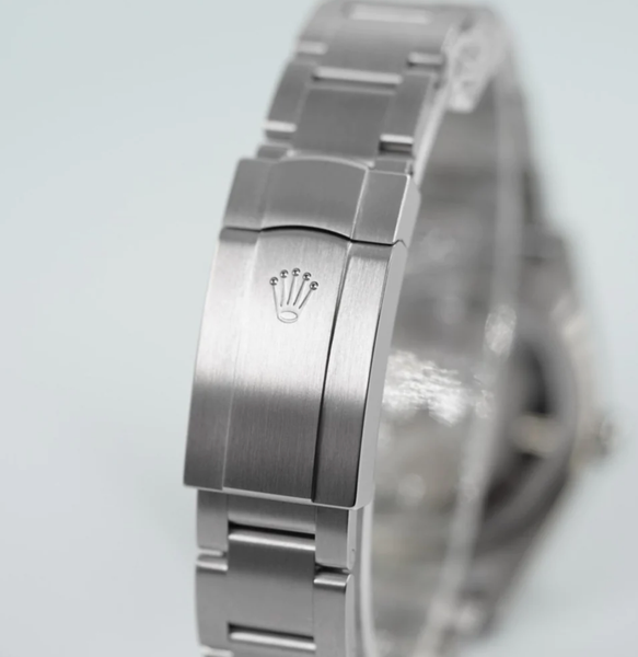 Rolex Oyster Perpetual 126000